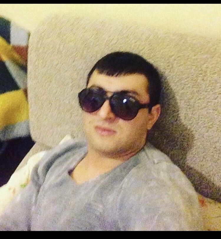  39431428  Turgay, 35 ,    Dabrowa Gornicza