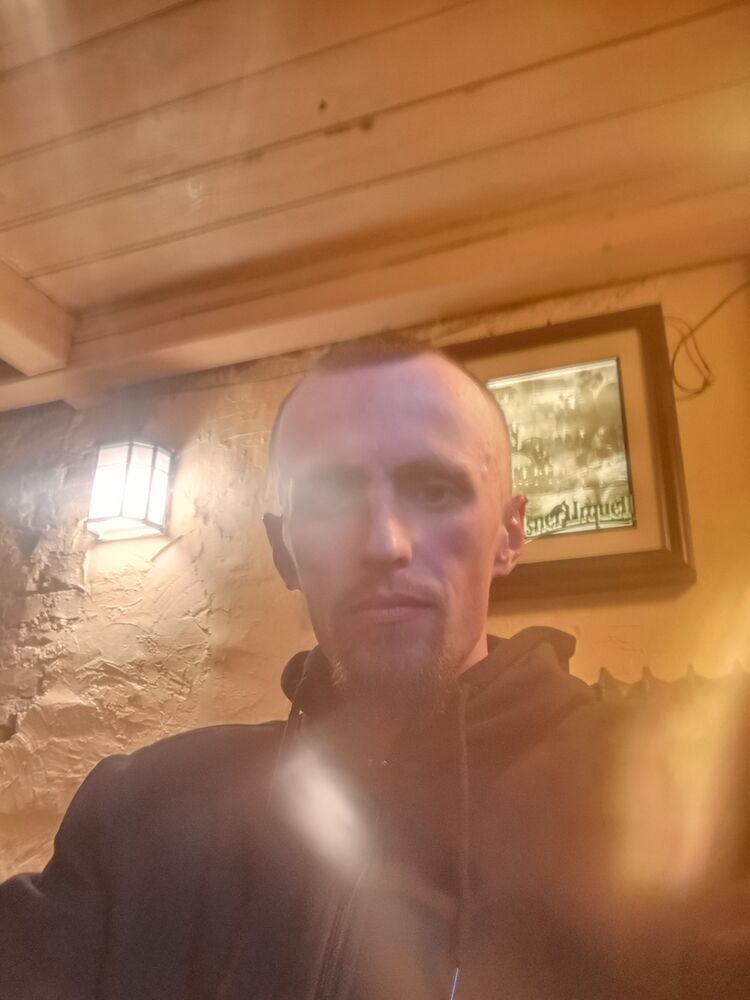  40402128   , 32 ,    