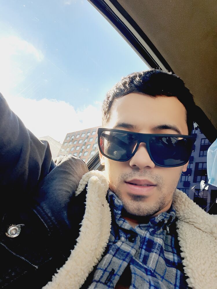  26517618  Alisher, 34 ,    