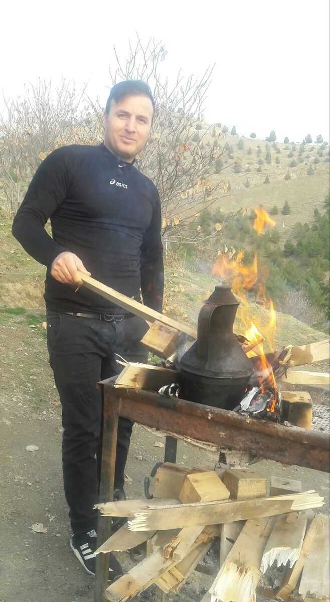  18344468  Ali, 35 ,    