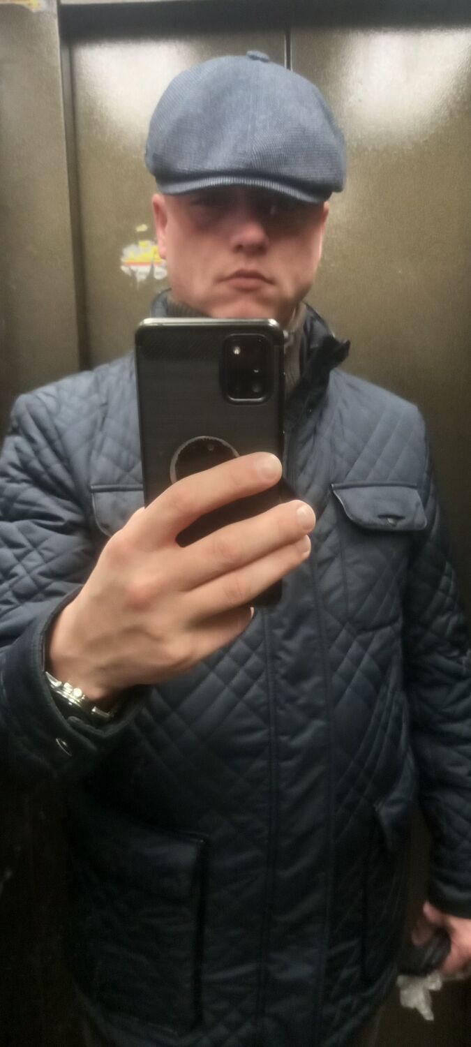  40590388  , 35 ,    