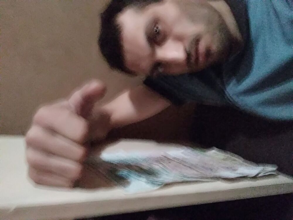  21943778  , 29 ,    