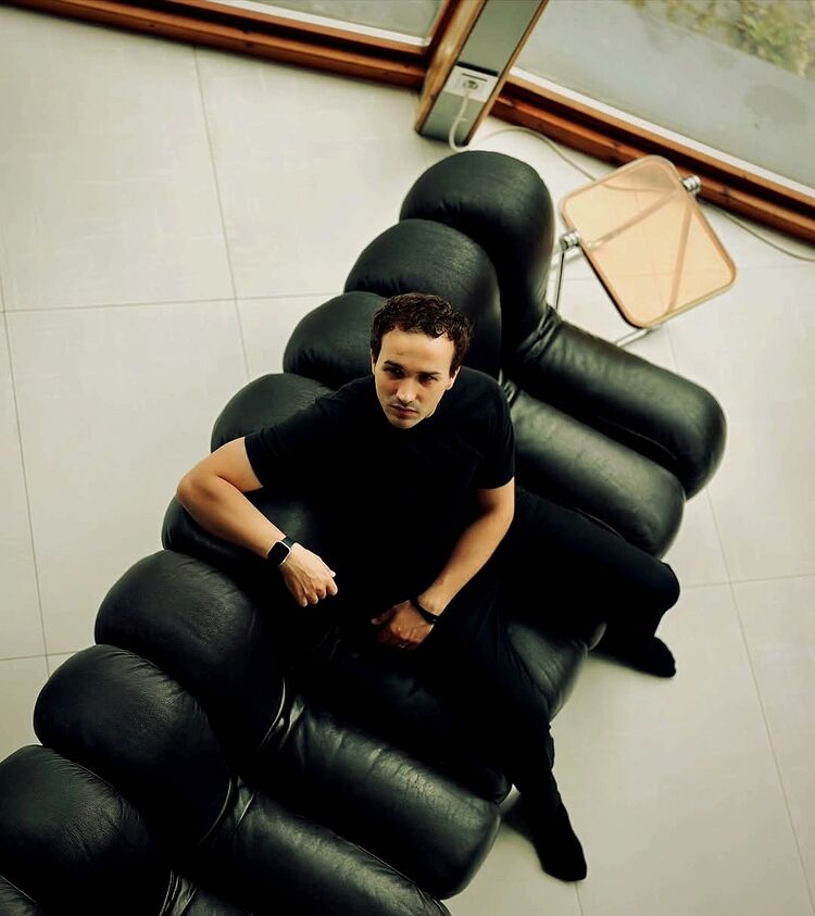 ���� 54952378 ������� ����, 35 ���, ���� ���������� � �����