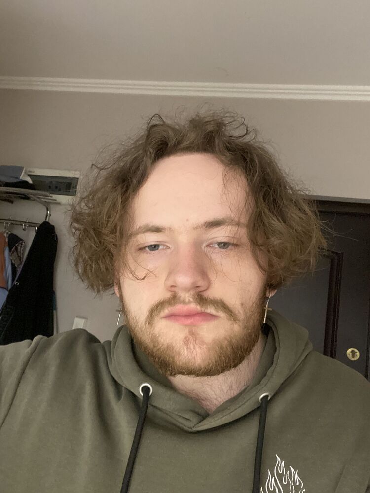 ���� 43983748 ����� ������, 22 ����, ���� ���������� � ������������