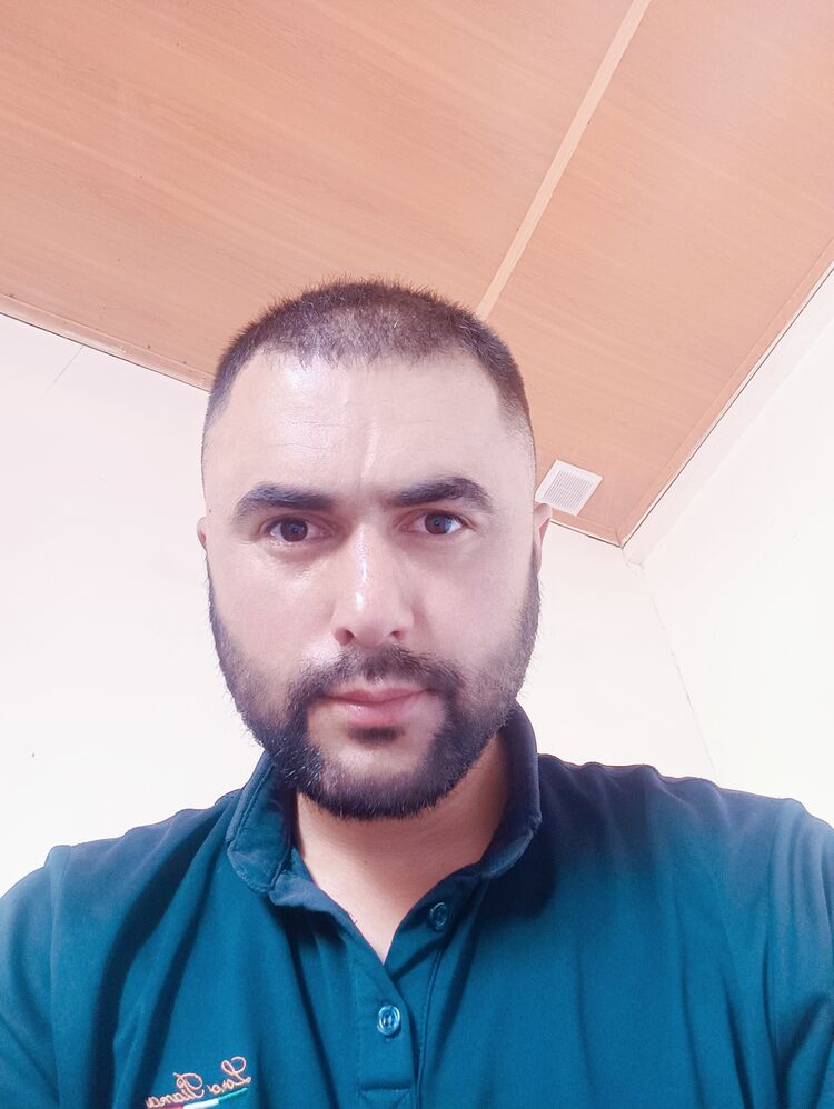  47798278  , 33 ,    