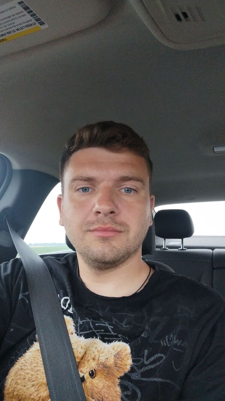  52487728  , 30 ,    
