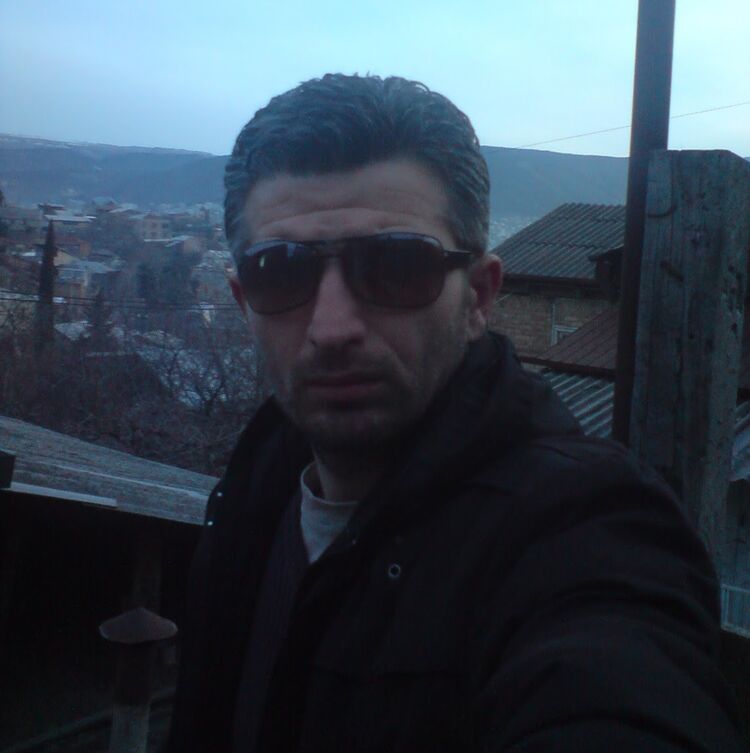 ,   Aleks, 49 ,   ,   , c 