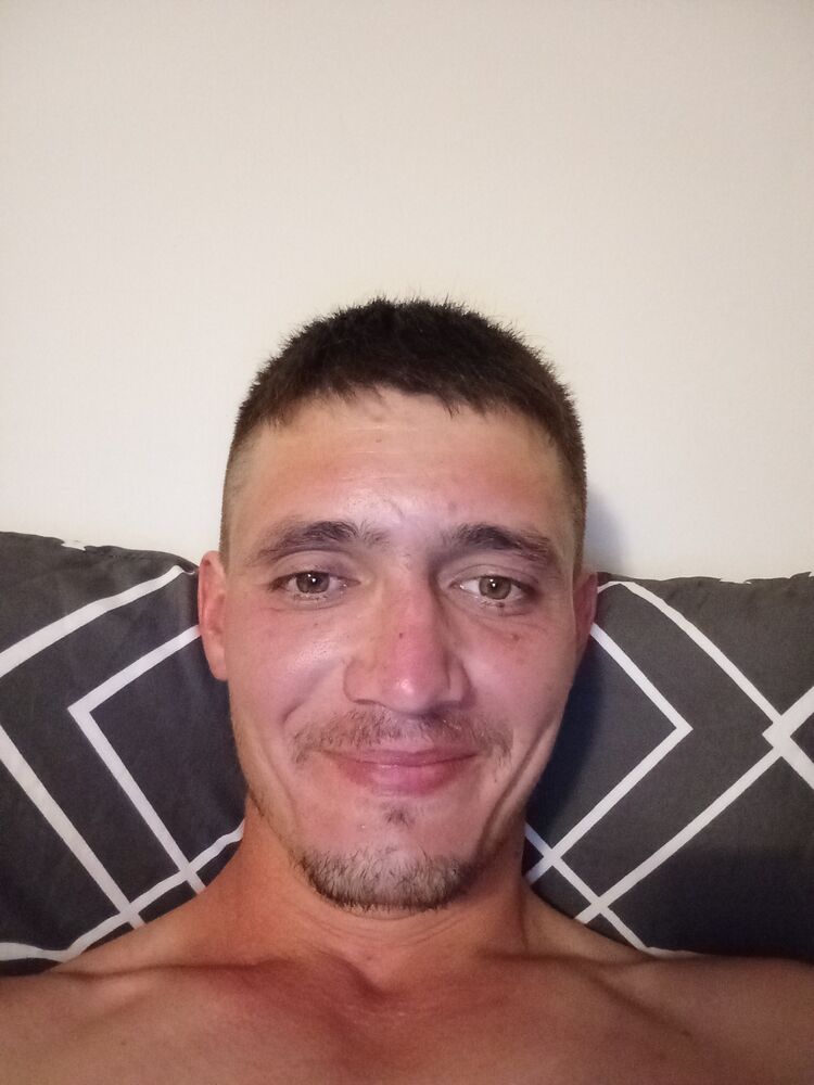  42752068  , 30 ,    