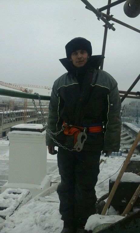  12723578  Igor, 50 ,    
