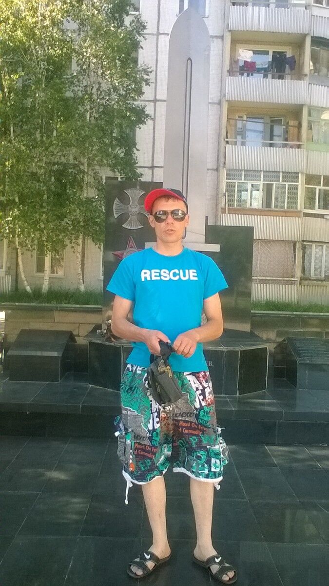  ,   Mischa, 42 ,   ,   , c 