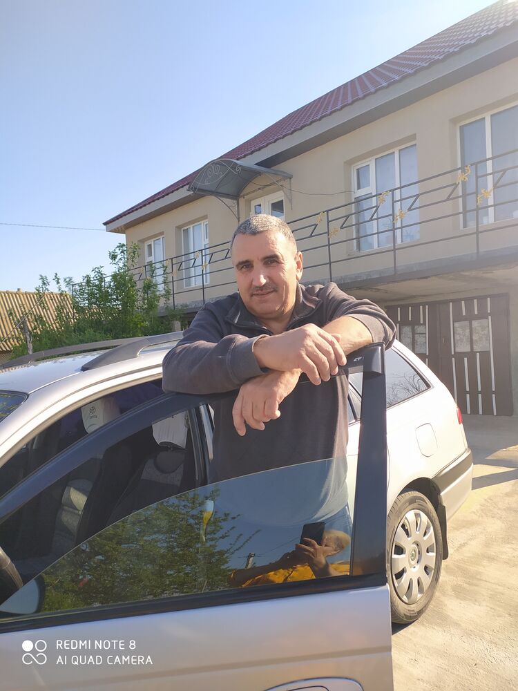  23160578  Constantin, 60 ,    
