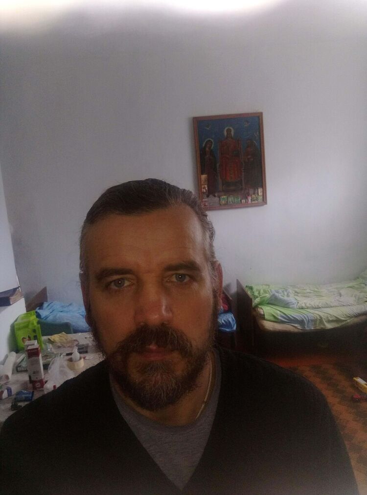  20238168  , 49 ,    