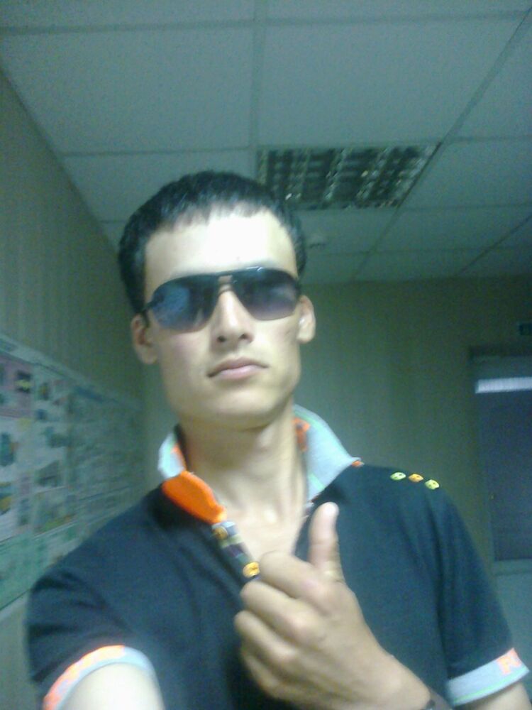  6494728  Dominik, 34 ,    