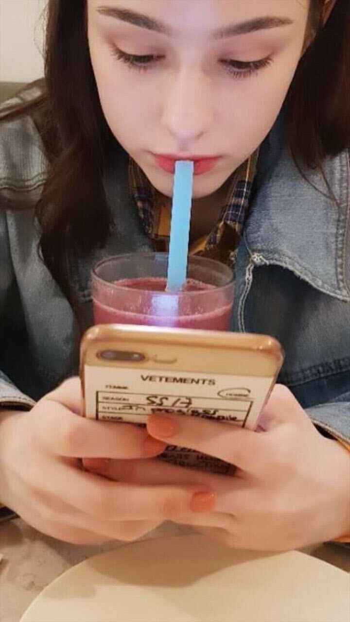  25894058  , 21 ,    