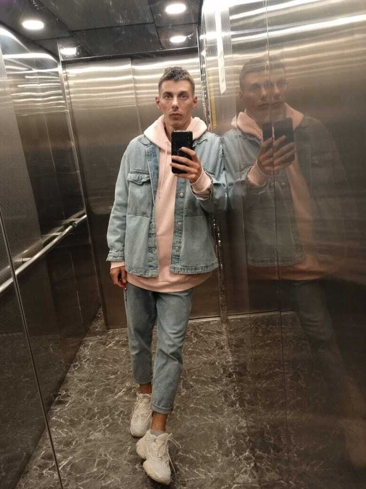  52036248  Niralambhas, 25 ,    