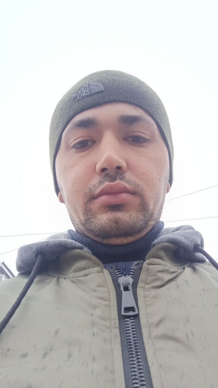  42767418  , 28 ,    