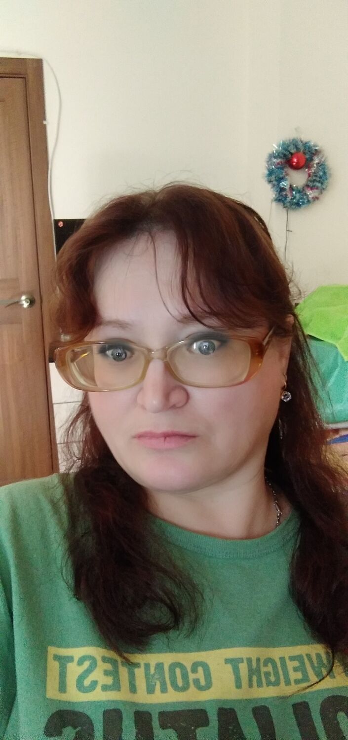  ,   Vika, 49 ,   ,   
