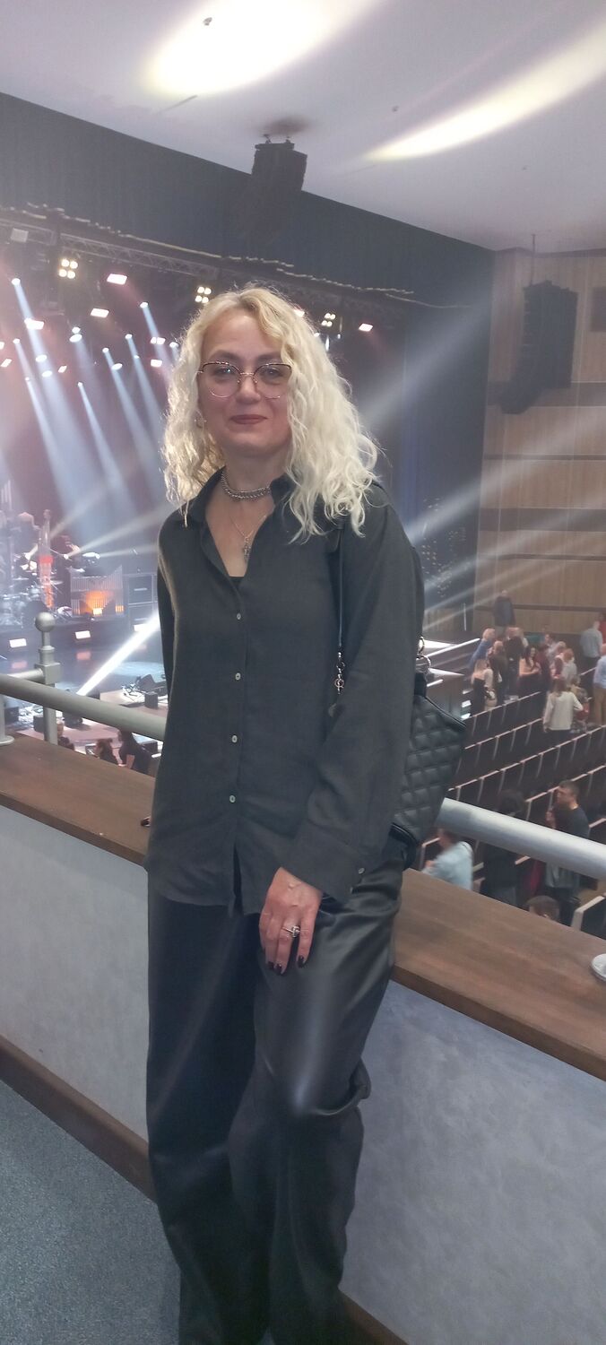  45008158  Svetlana, 54 ,    