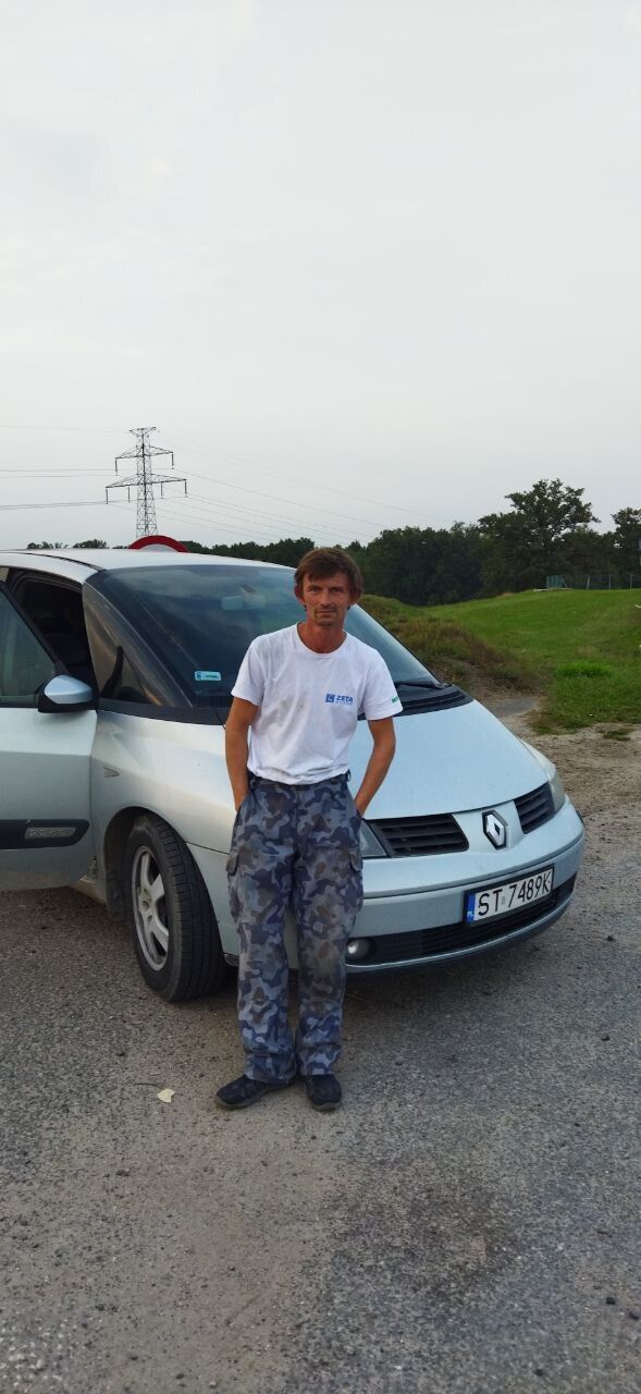  24088018  , 45 ,    