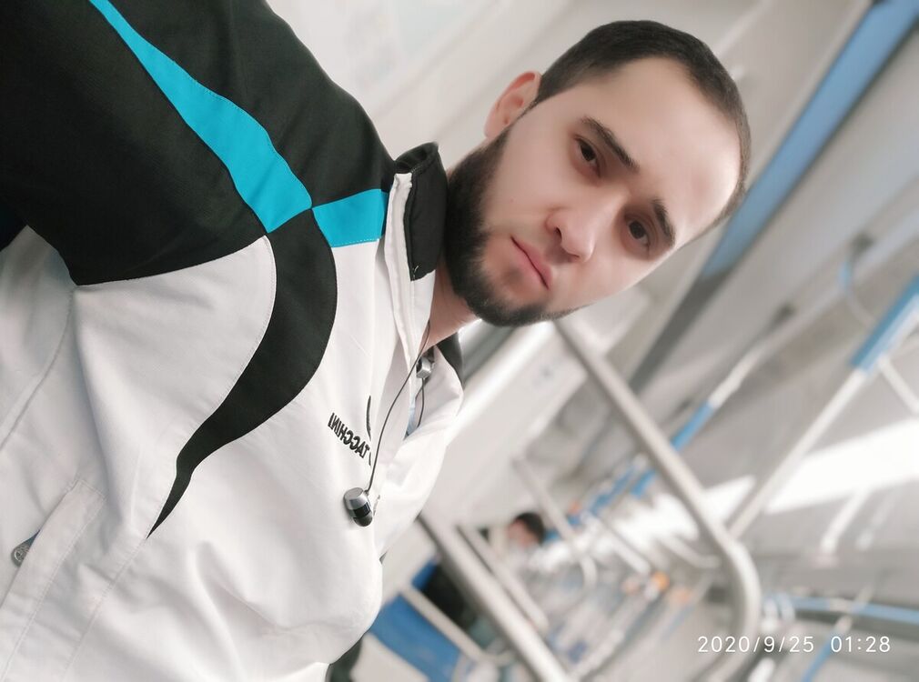  21201158  , 33 ,    