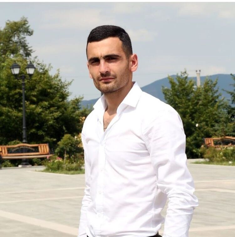  38235498  Jivan, 28 ,    