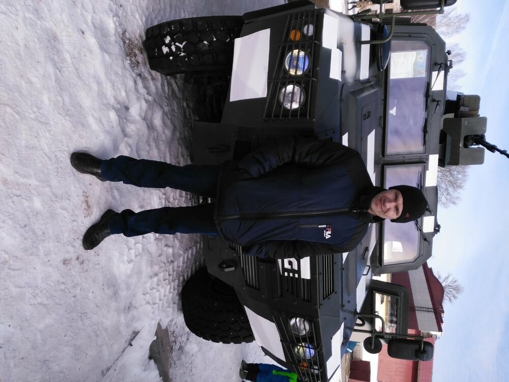  15800498  Nikolai, 47 ,     