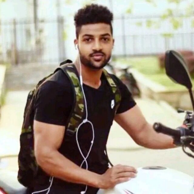 ���� 49295768 ������� Drake, 35 ���, ���� ���������� � ������