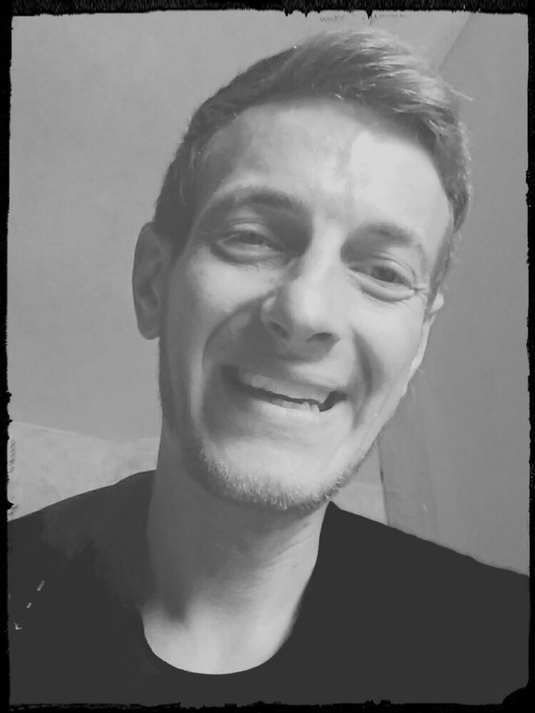  54384268  Oleksandr, 31 ,    