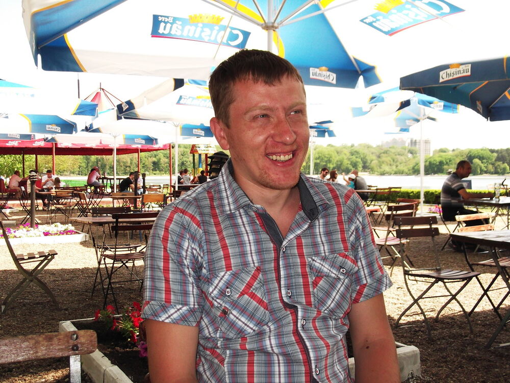  ,   Sergei, 39 ,   