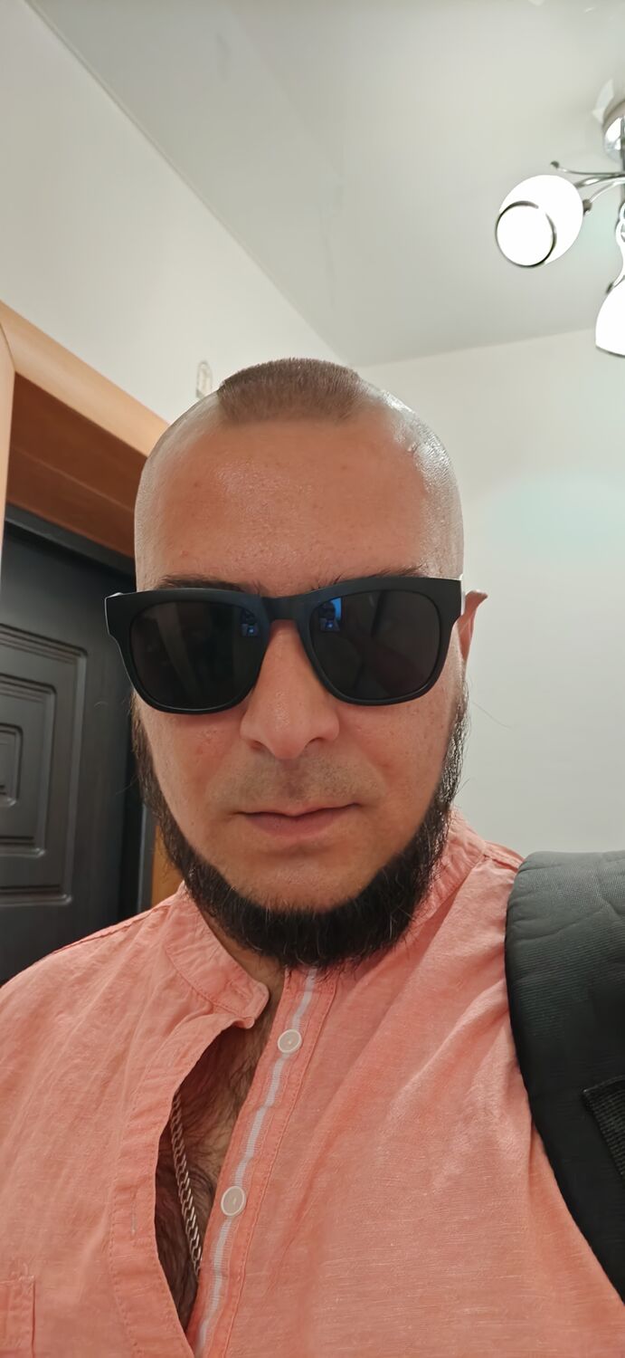  44525488  , 34 ,    
