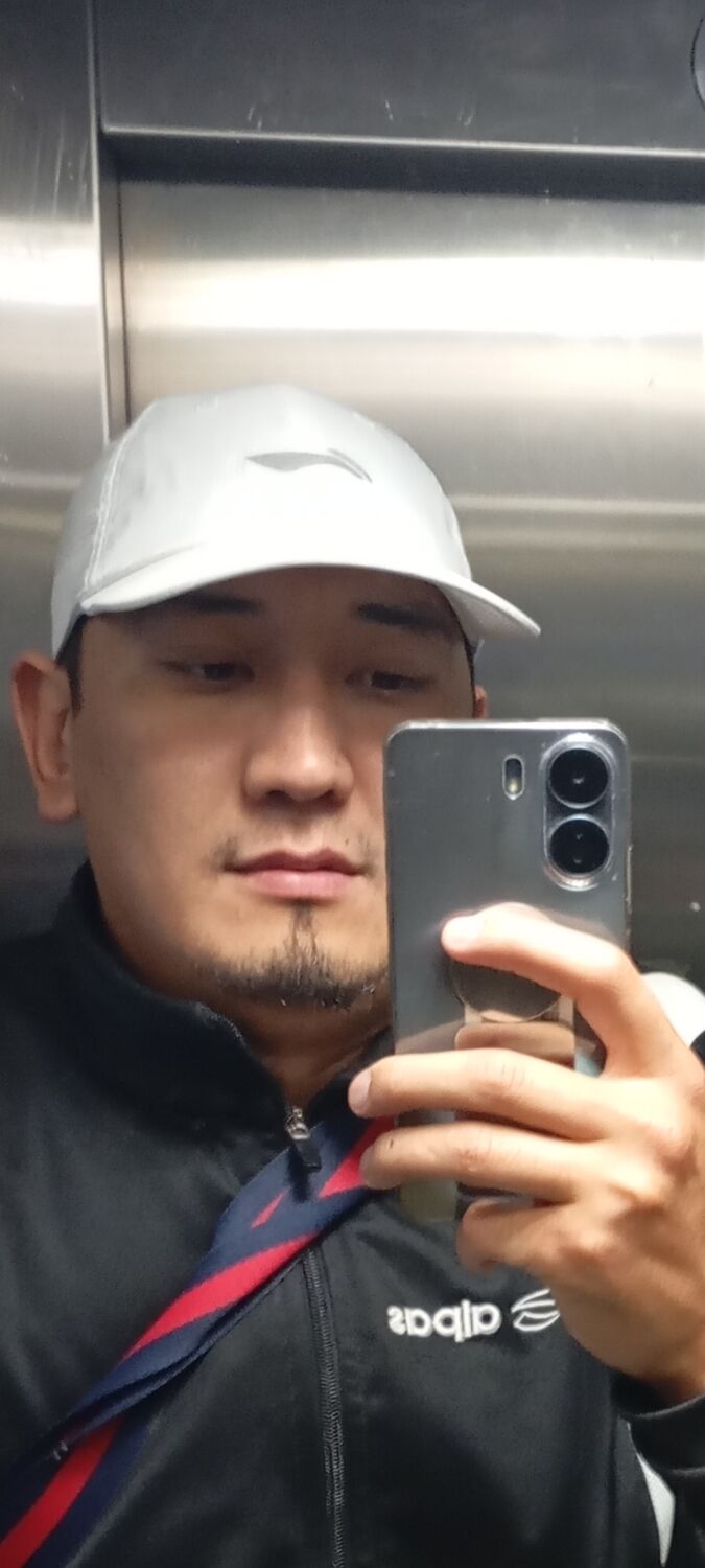  54613768  Roki, 29 ,    -