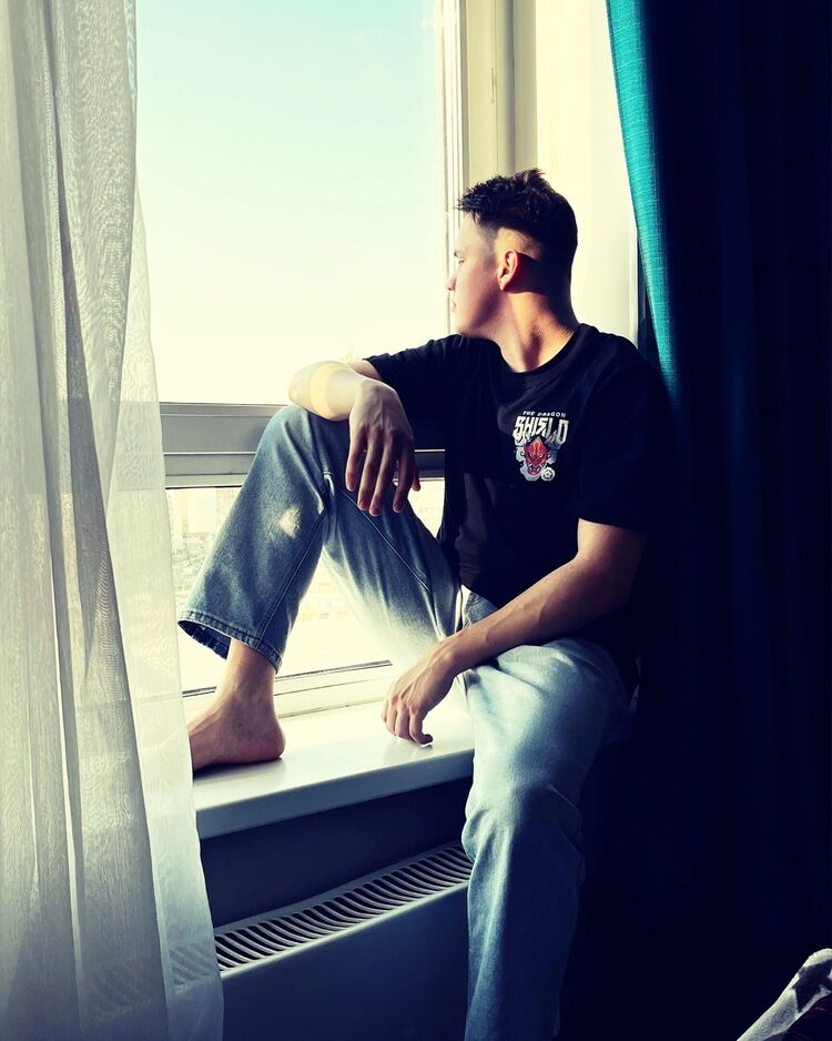 ���� 35048928 ����� ���������, 24 ����, ���� ���������� � �����-����������