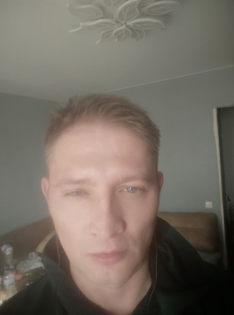  46459308  , 37 ,     