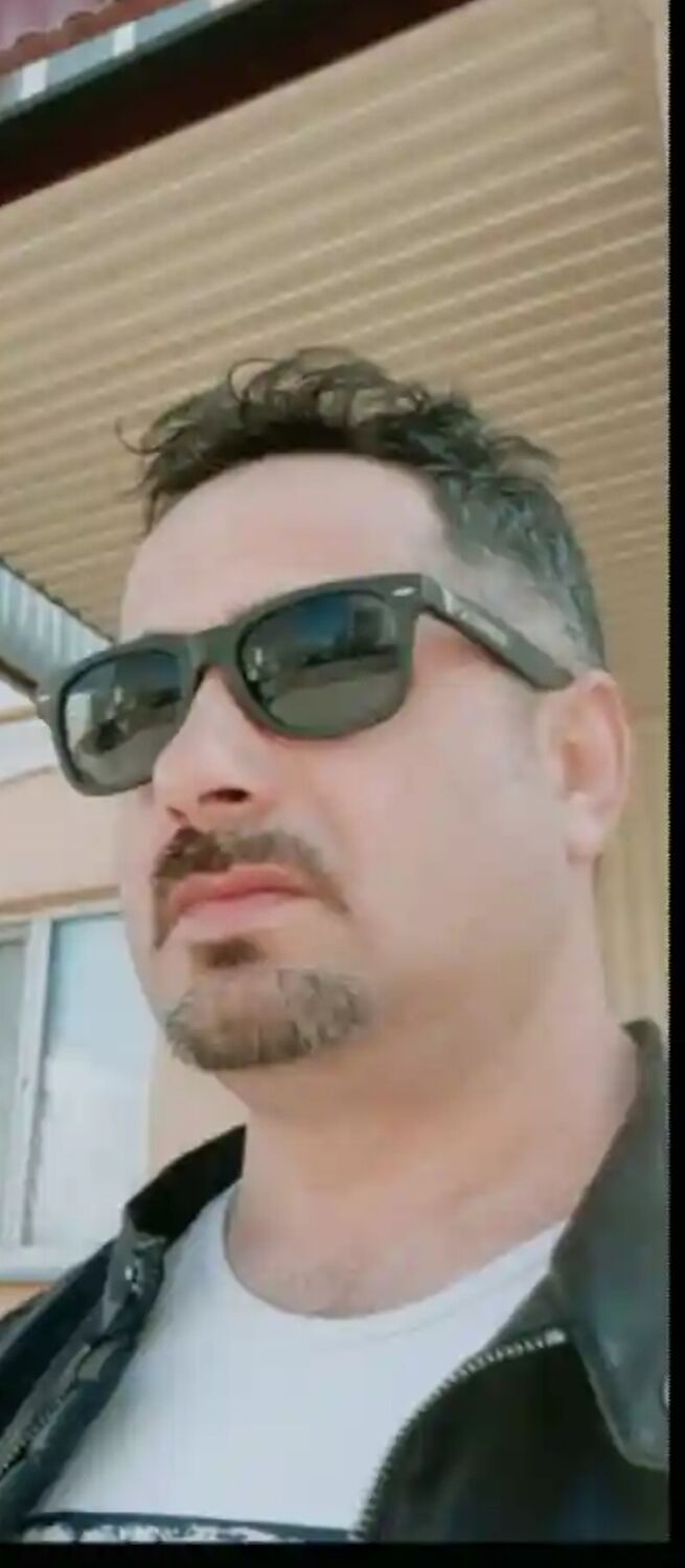  41215598  Olcay, 44 ,    -