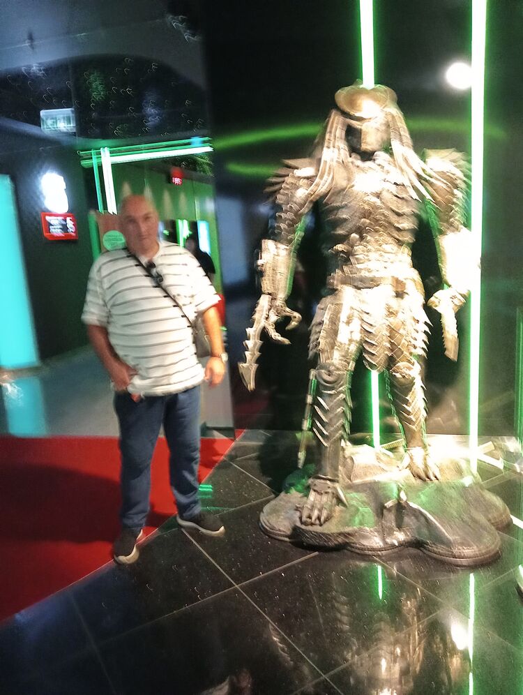  ,   Zurabi, 53 ,   c 