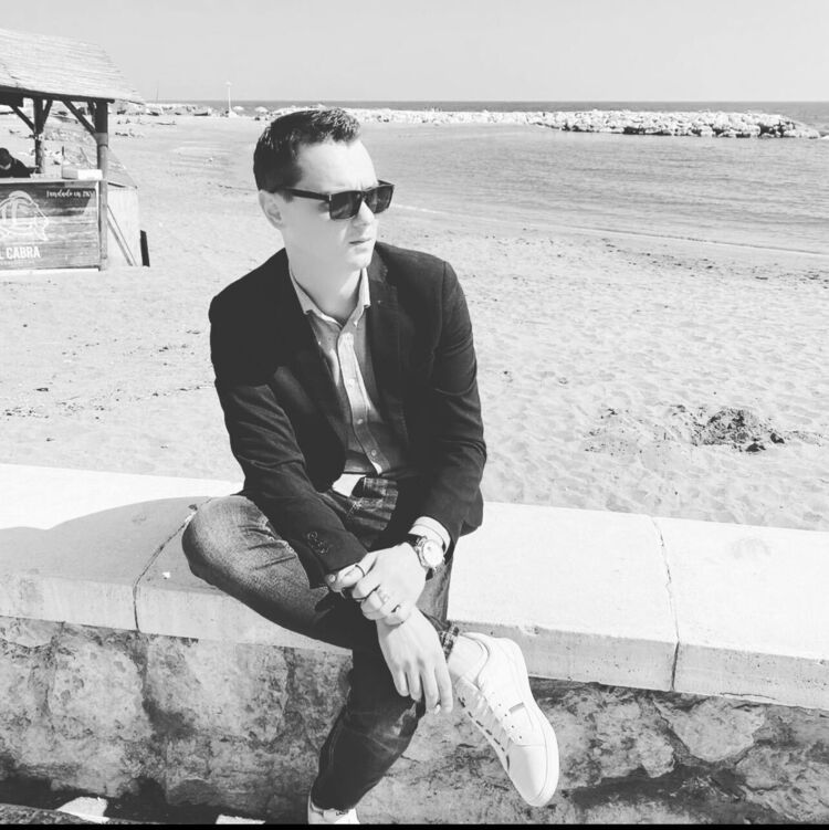  Malaga,   Yevghenii, 34 ,   ,   