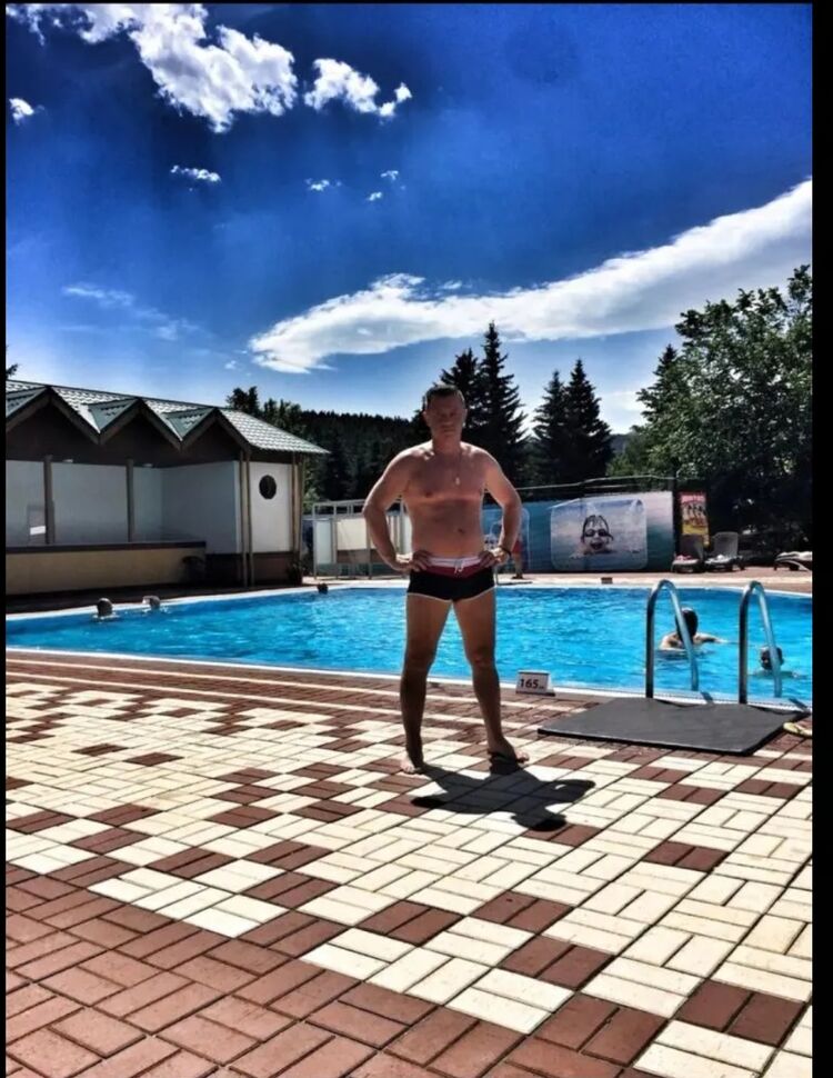  32166378  , 55 ,    