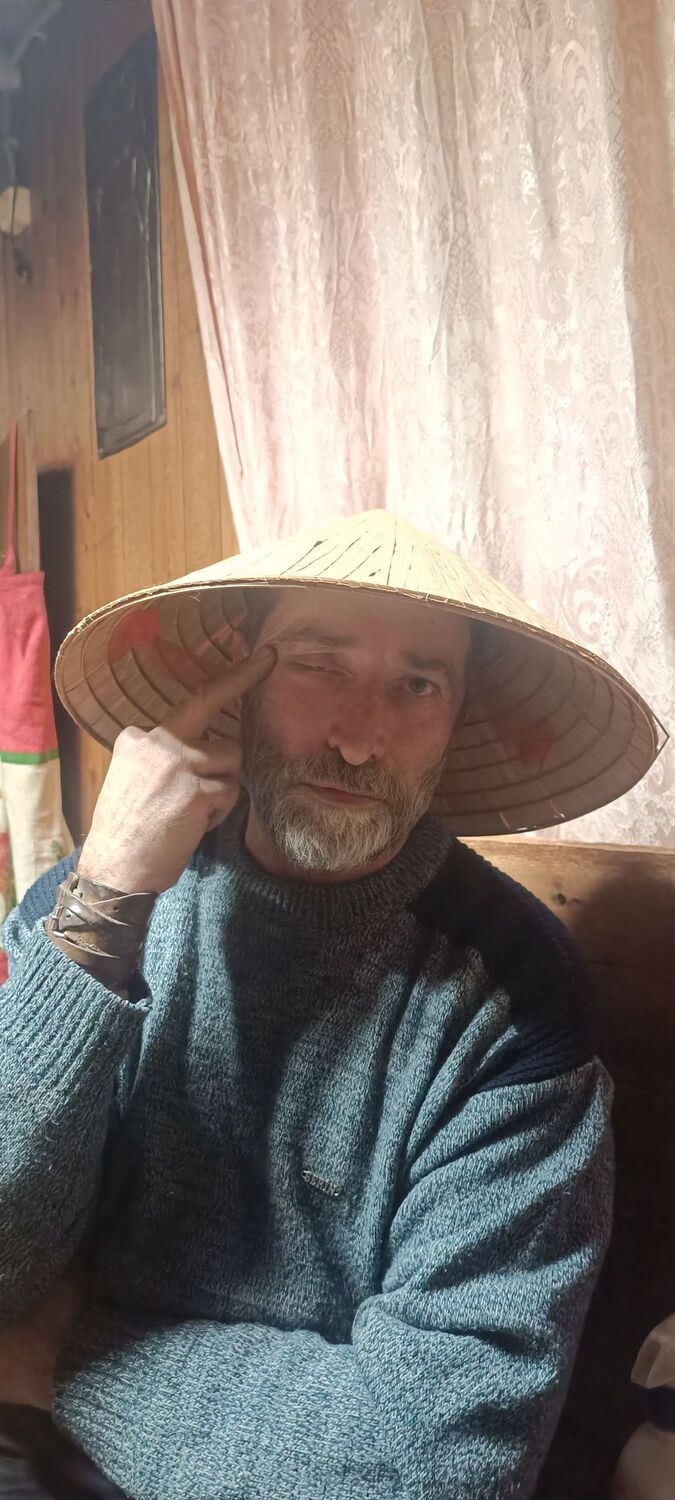  ,   Alex, 50 ,     