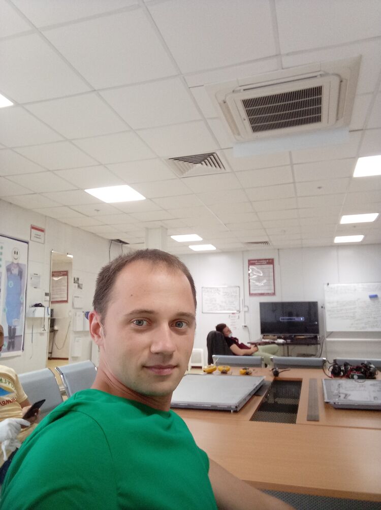  54690148  , 32 ,    --