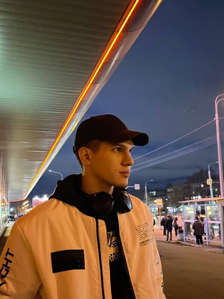 -,   , 21 ,   ,   , 