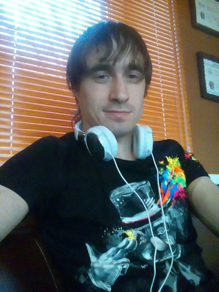  53676828  Alex, 35 ,    