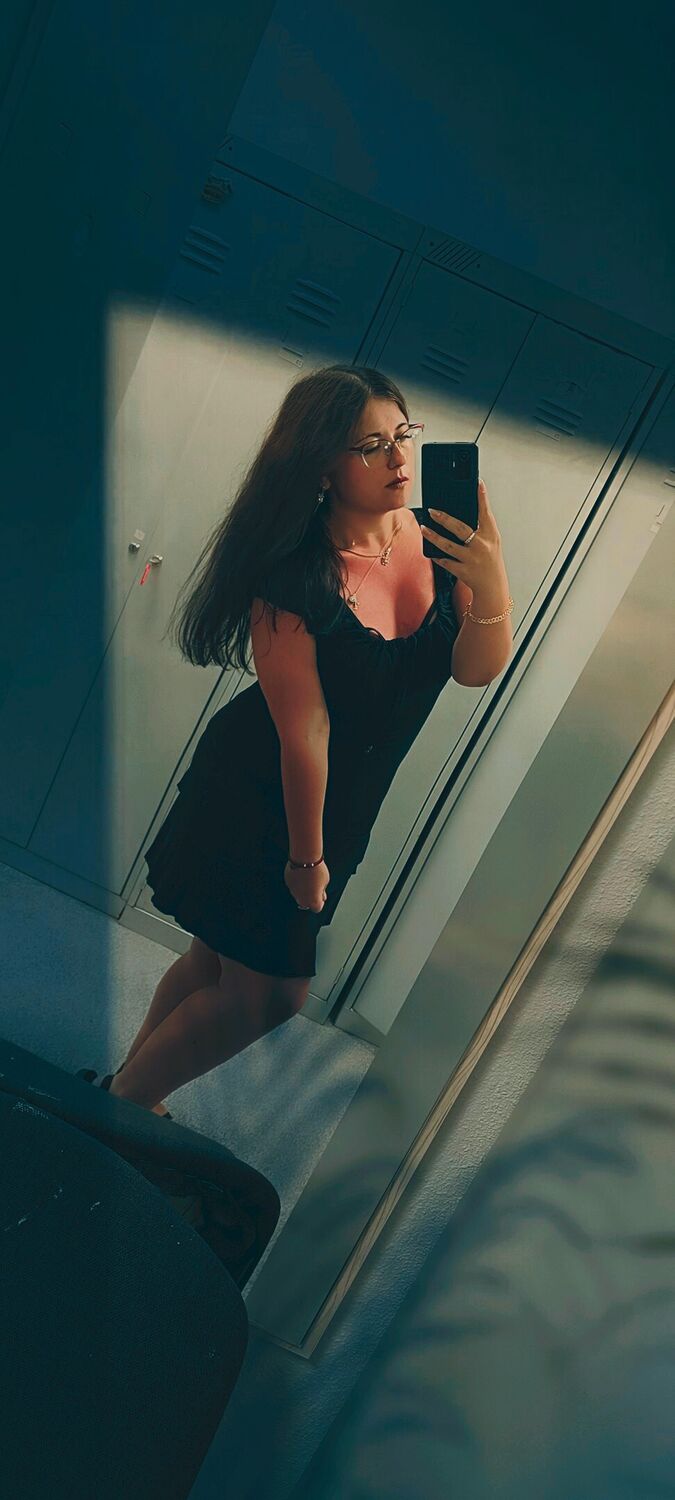  37341238  a, 33 ,    