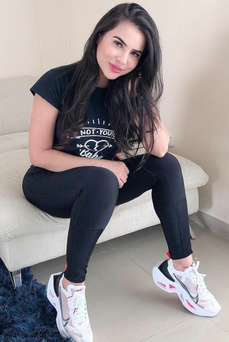  Bogota,   Ana Shisko, 42 ,   ,   , c 