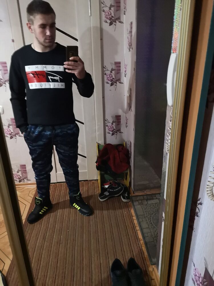  ,   Artem, 28 ,   ,   , c 
