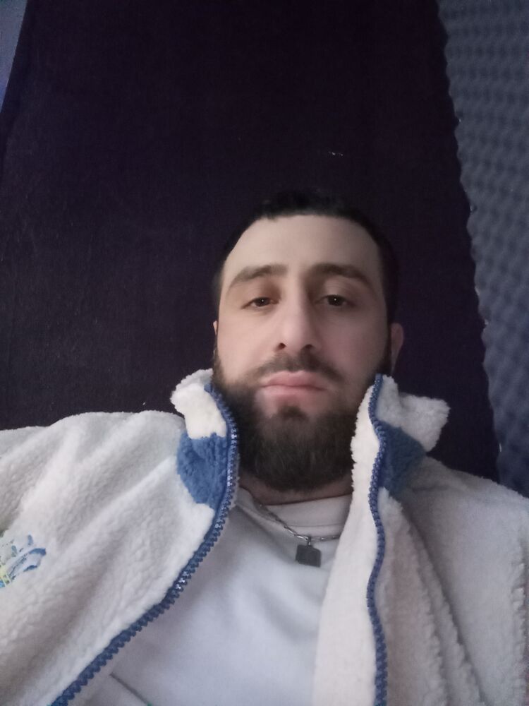  ,   Poga, 29 ,   ,   