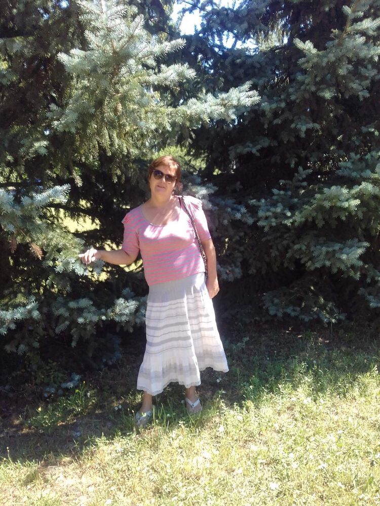  47529328  Elena, 46 ,    