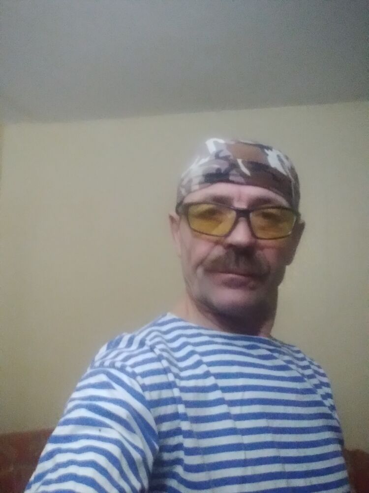  34435748  Alexander, 59 ,    