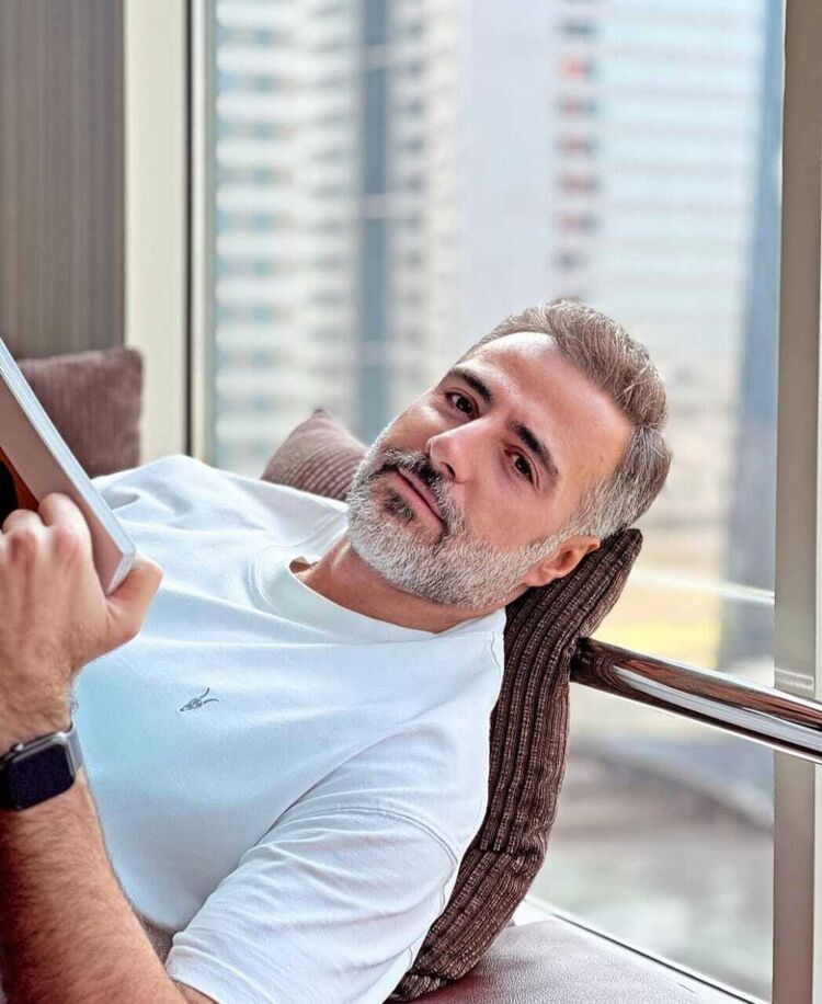  51189718  Alex kalla, 49 ,    Annapolis