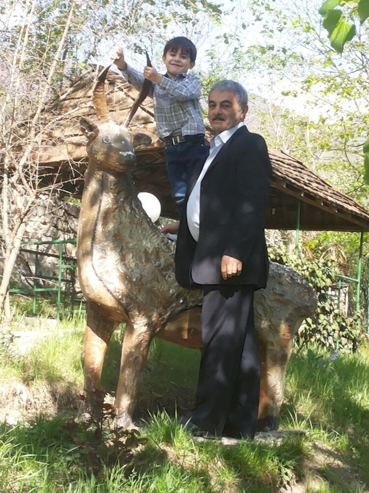  ,   Huseyn, 58 ,   ,   , c , 