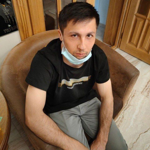  ,   Durbek, 25 ,   ,   , c , 